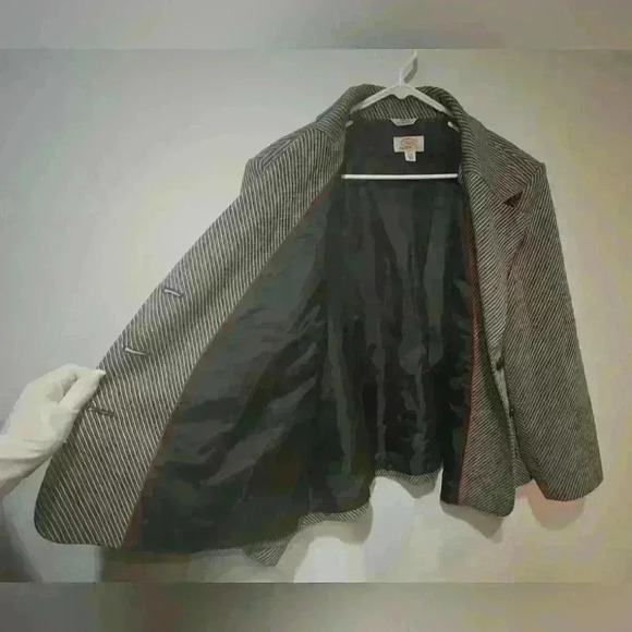 Talbots Black & White Striped Blazer - Plus Petite - (Secret Corporate Goth) - Picture 8 of 12